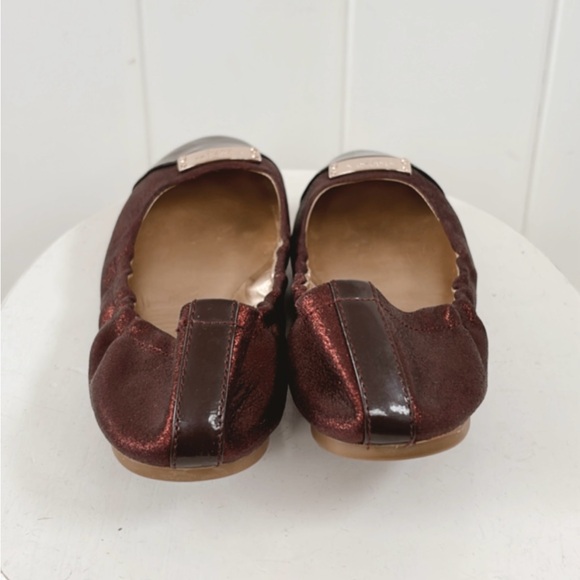 Coach Darsi Metallic Ballet Flats Burgundy Wine Gold Women 7.5 Slip On Classic - Picture 8 of 12